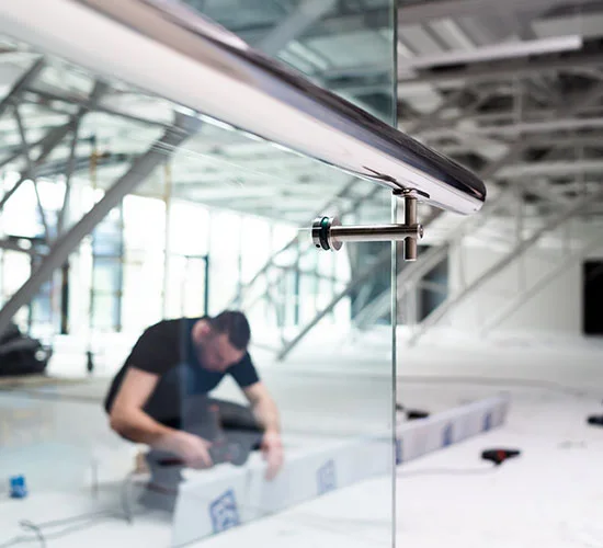 Coral Terrace, FL highly skilled glass repair technicians
